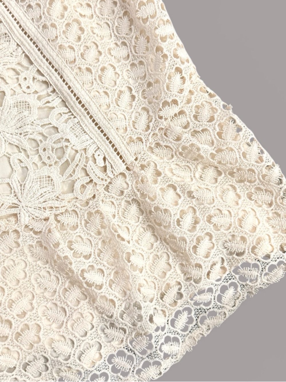 Anthropologie Ivory Floral Crochet Peplum Camisole - Picture 4 of 7